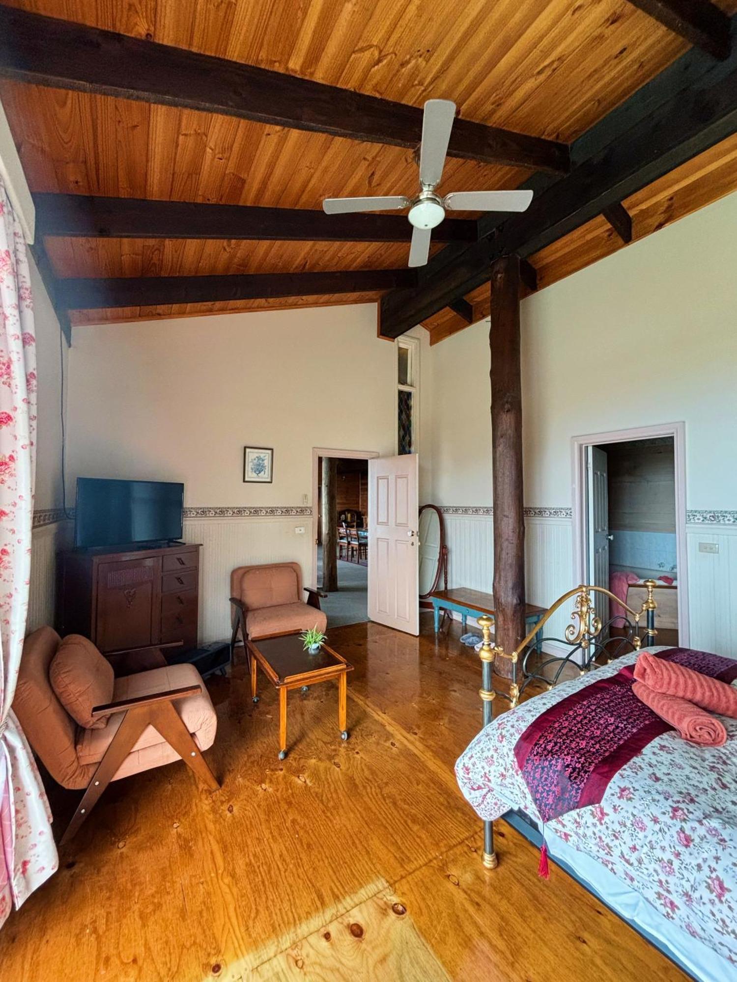 The Goat And Goose Bed & Breakfast Lakes Entrance Cameră foto